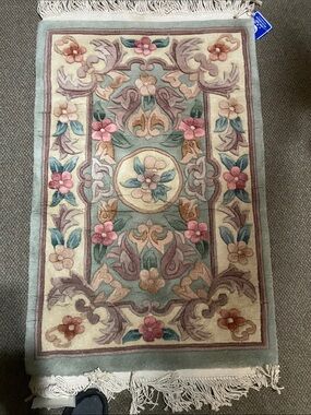 beautiful antique flower rug